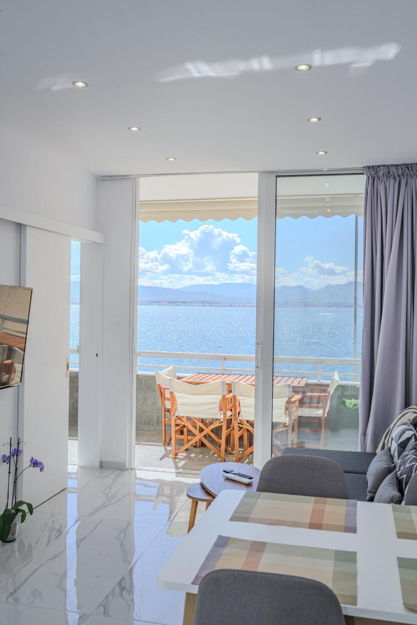 Ble Property Atlas Loutraki  Luaran gambar
